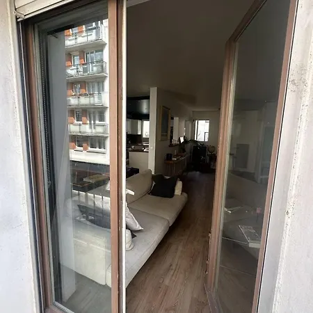 Balcony On Canal Saint Martin Appartamento Parigi